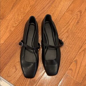 Classic Black Mary Jane Flats - Sleek Women's Shoes